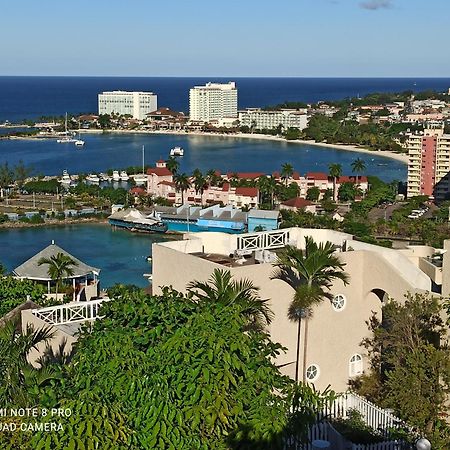 Columbus Heights Apt 26 F Ocho Rios Rom bilde