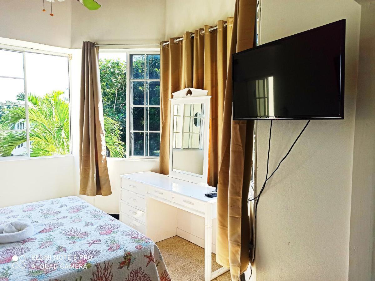 Columbus Heights Apt 26 F Ocho Rios Eksteriør bilde