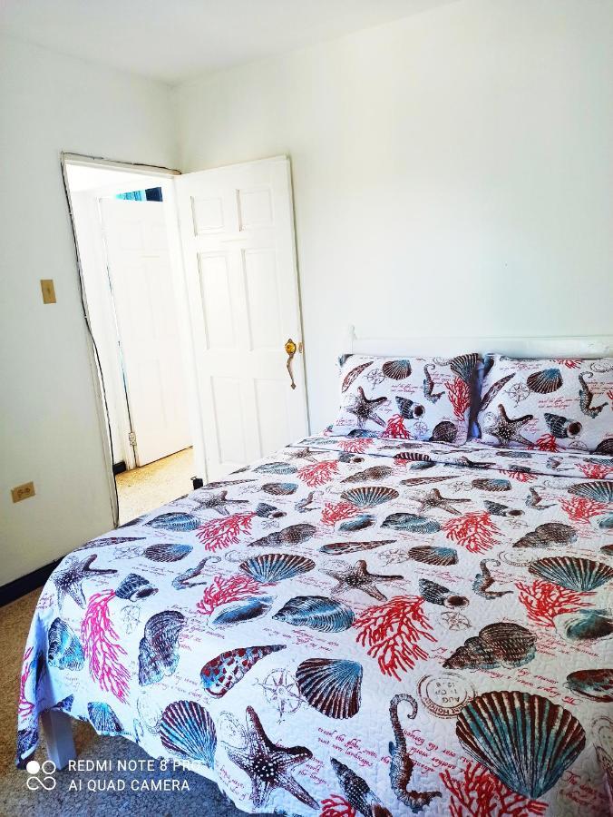 Columbus Heights Apt 26 F Ocho Rios Eksteriør bilde