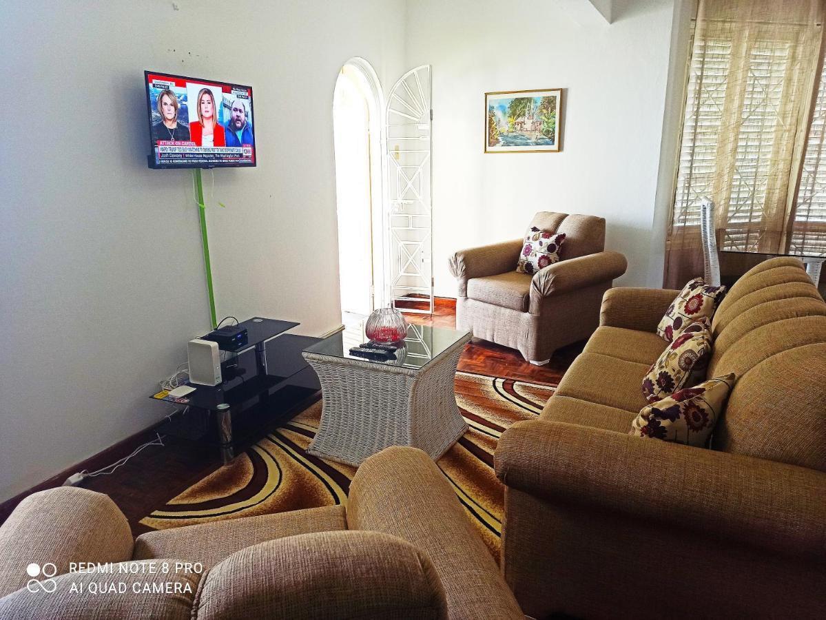 Columbus Heights Apt 26 F Ocho Rios Eksteriør bilde
