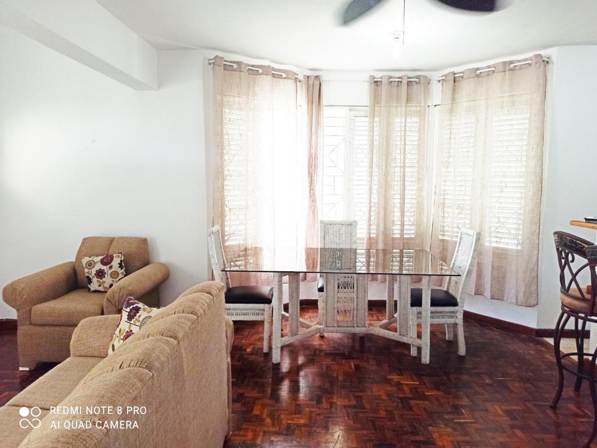 Columbus Heights Apt 26 F Ocho Rios Eksteriør bilde